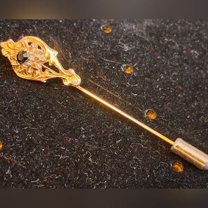 Goltone Hat Pin With Small Black Stone And Tiny Faux Pearl